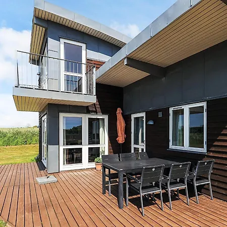 Casa de Férias 8 Person In Fåborg